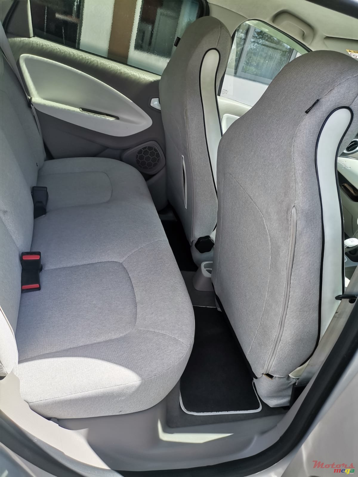 2017' Renault Zoe photo #4