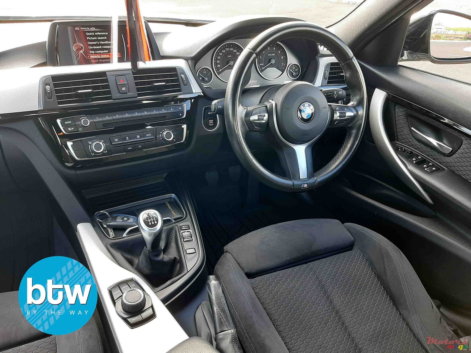 2017' BMW 318 photo #6