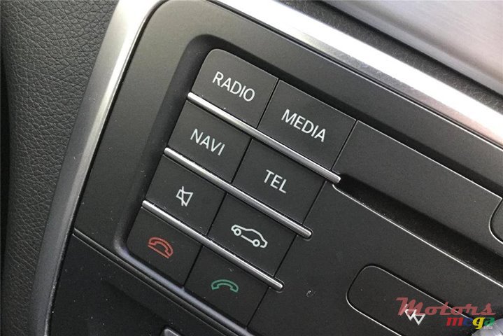 2014' Mercedes-Benz CLA 250 dorigine photo #7