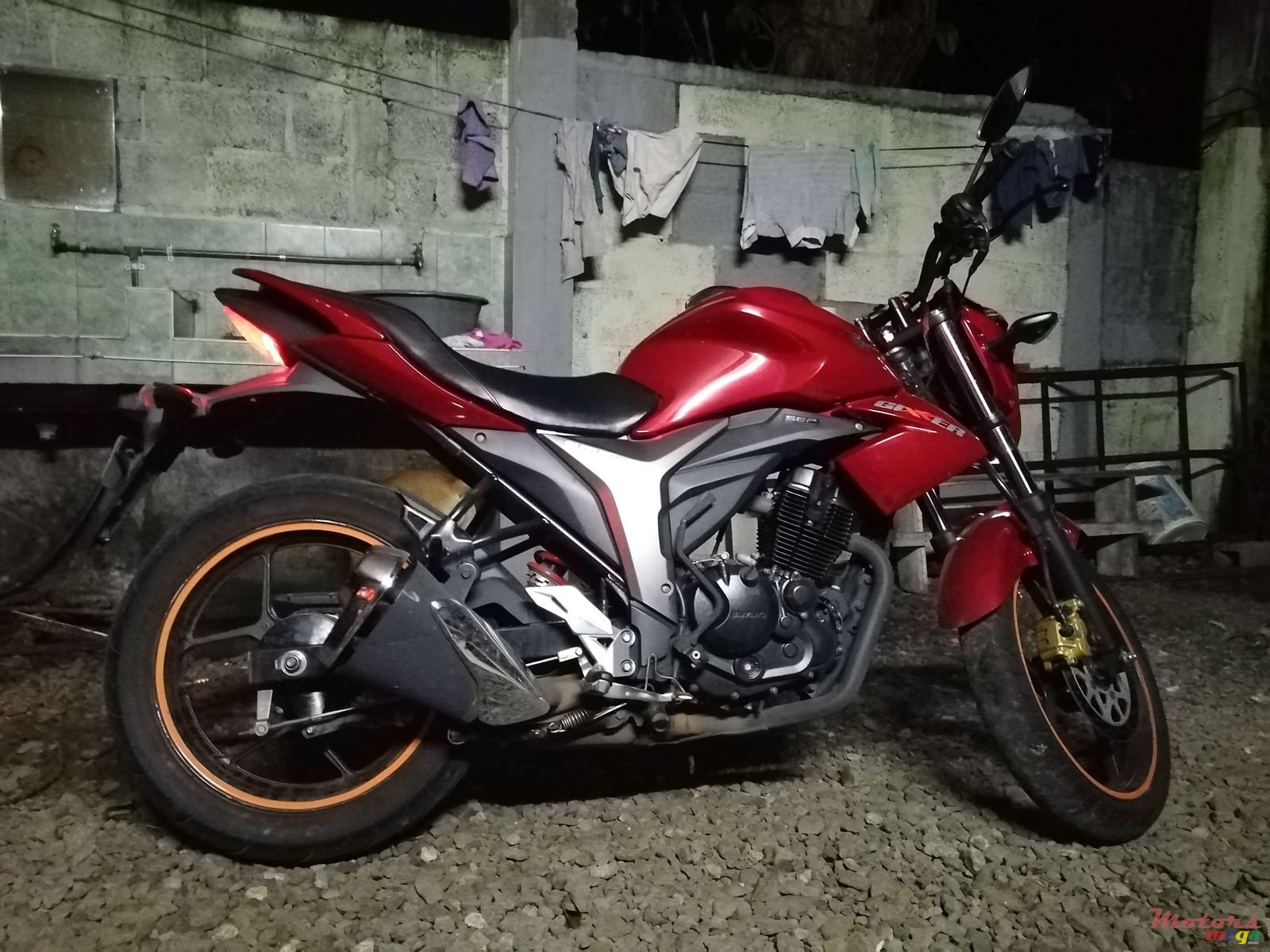 2015' Suzuki photo #2