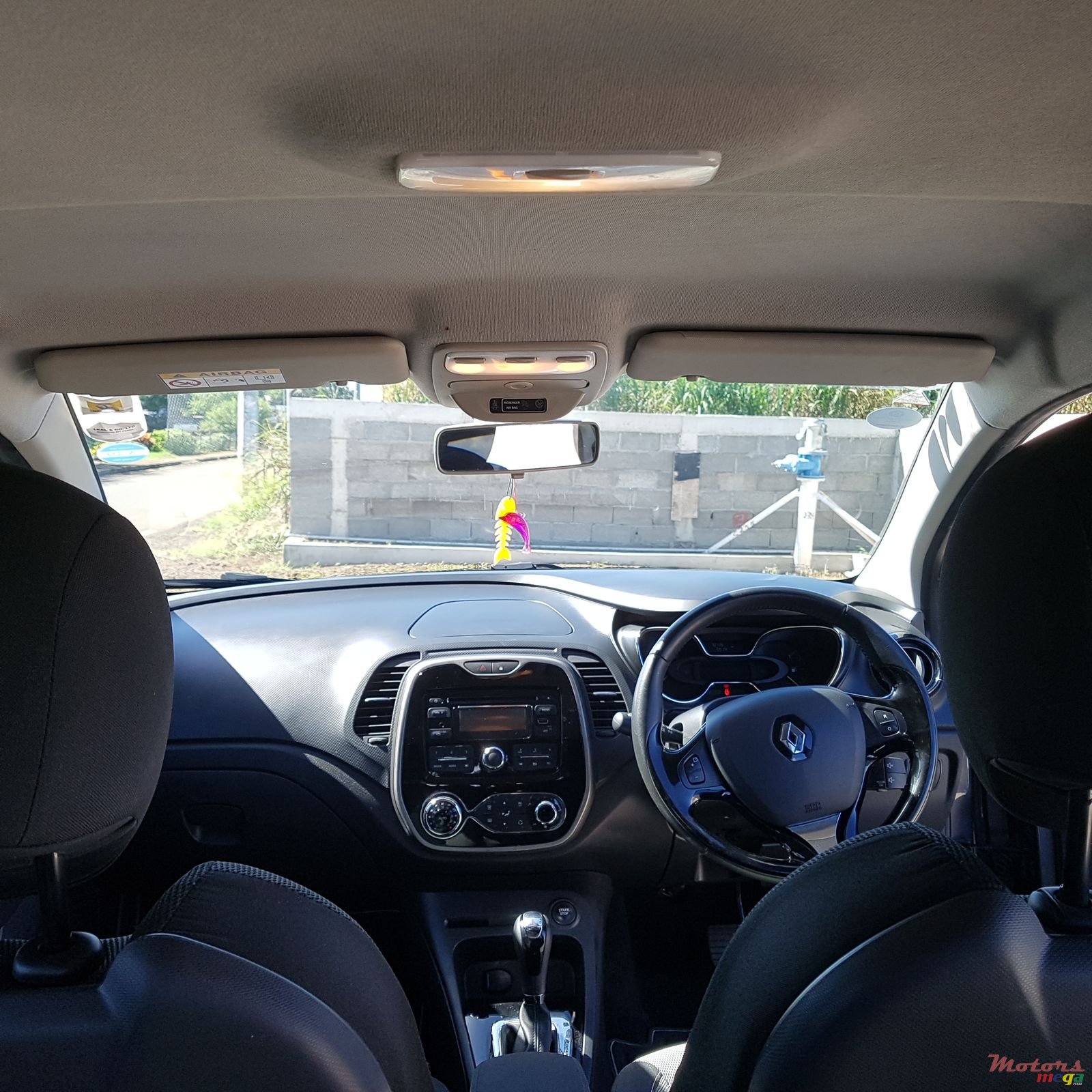 2015' Renault Captur 1.2 tce photo #5