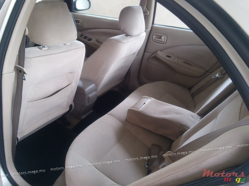 2004' Nissan Sunny N17 photo #4