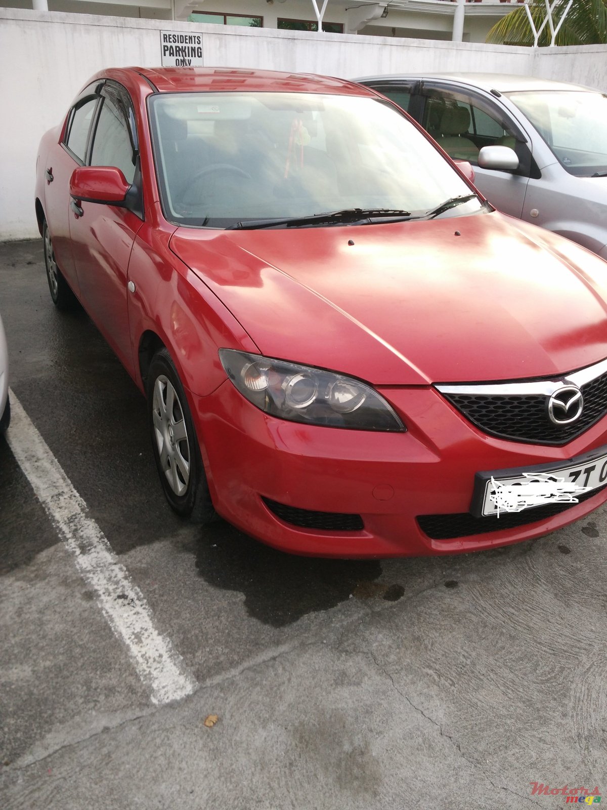 2005' Mazda 3 None photo #2