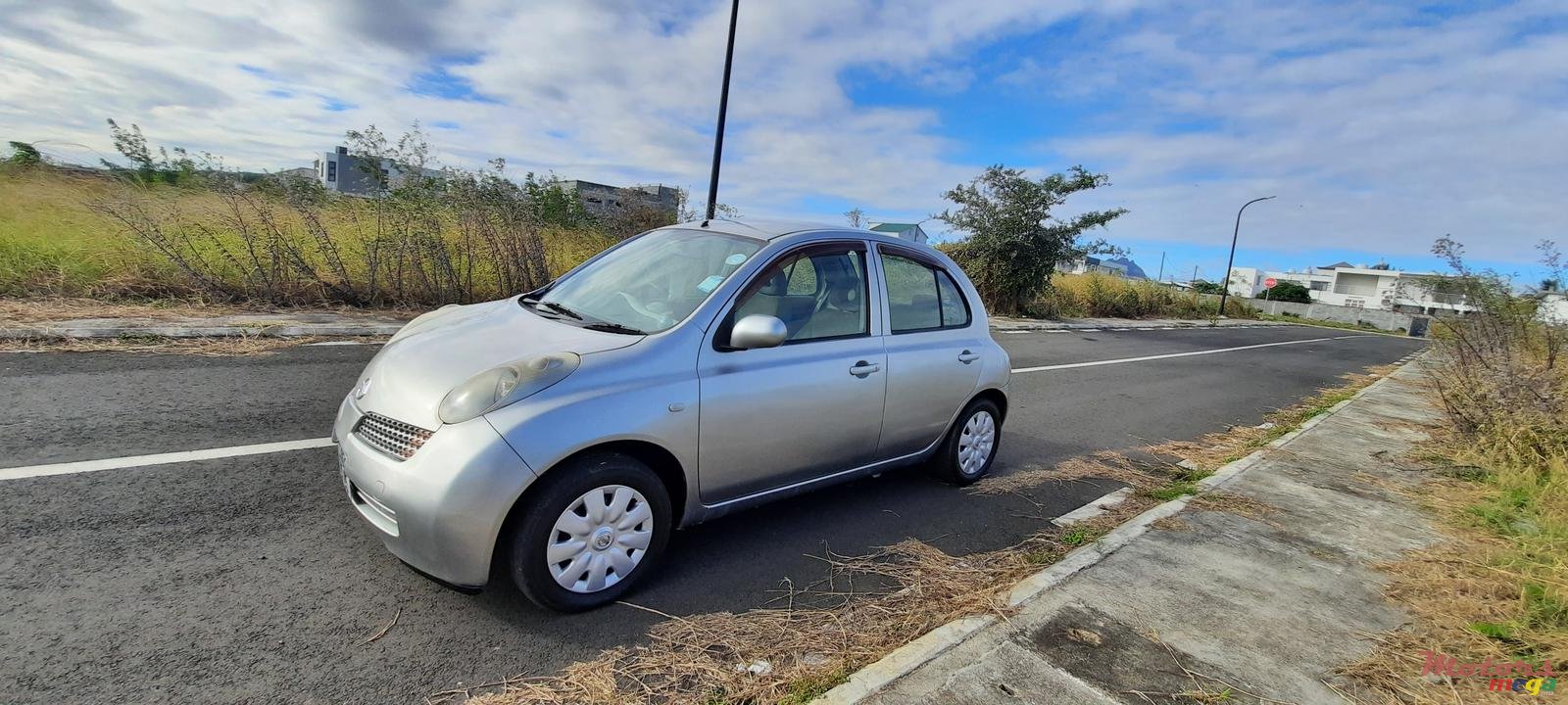 2005' Nissan March photo #1