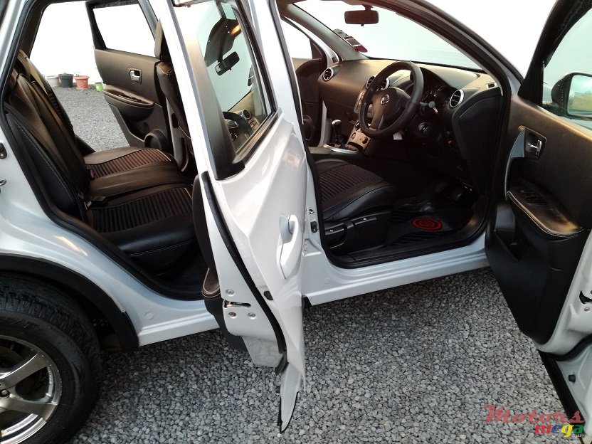 2010' Nissan Qashqai Manual JAPAN photo #4