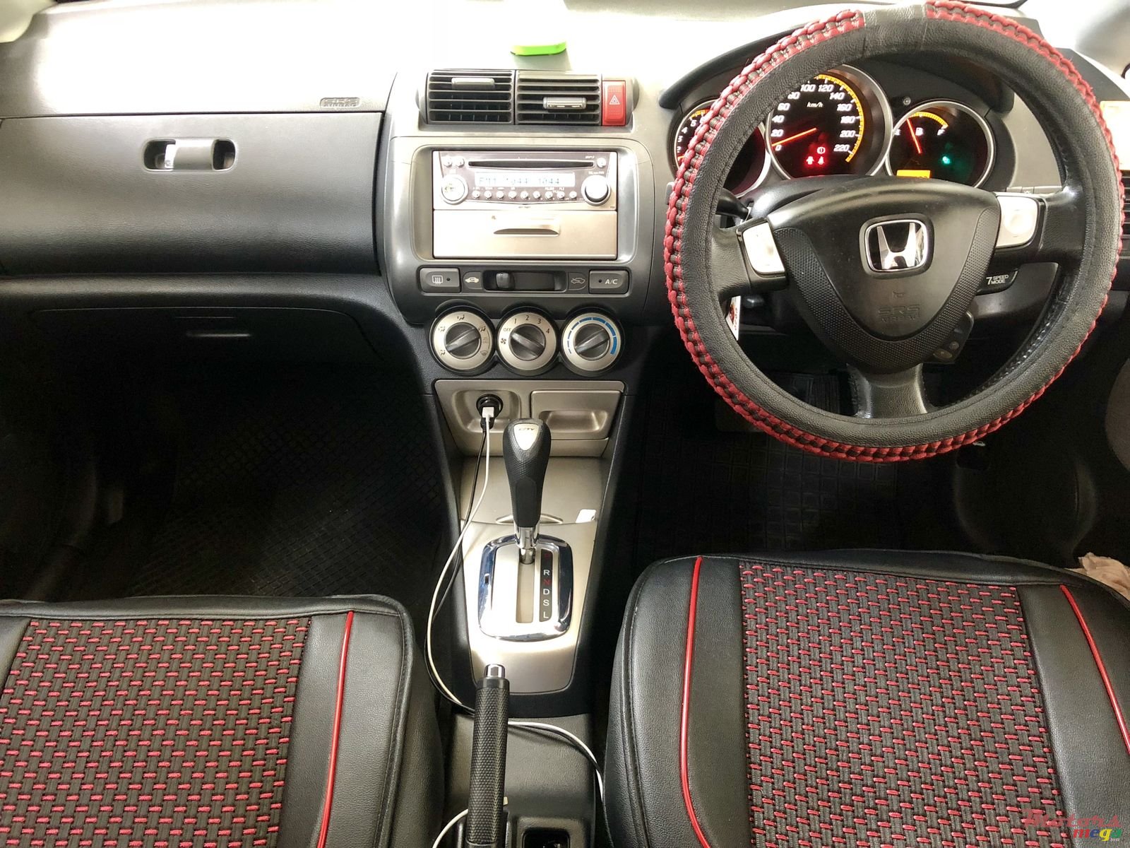 2007' Honda City photo #7