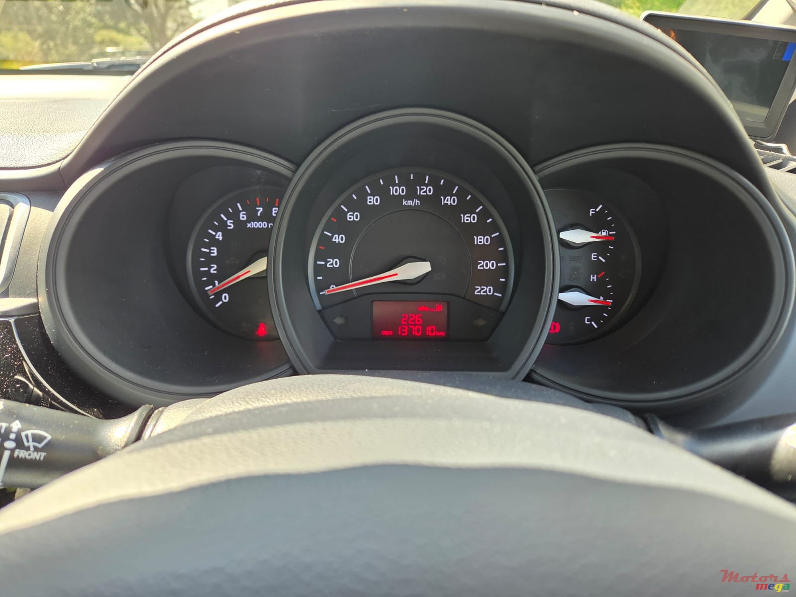 2016' Kia Rio photo #5