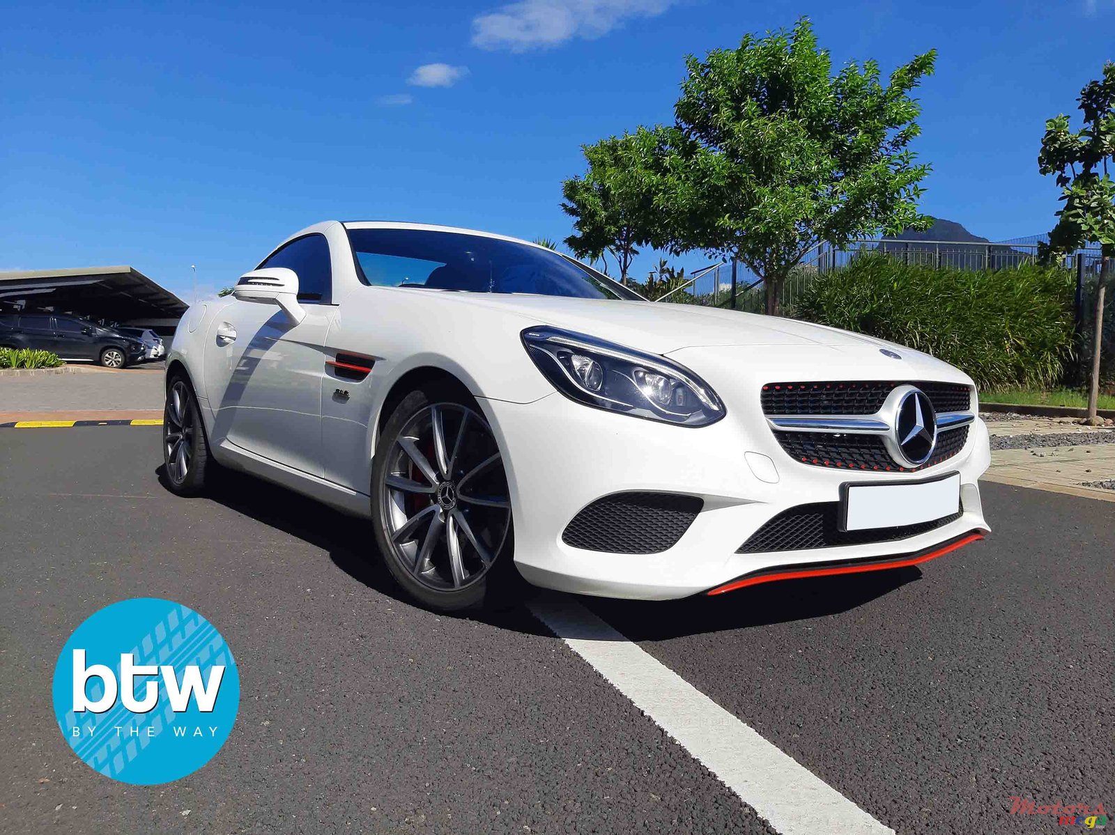 2018' Mercedes-Benz SL-Class photo #1