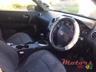 2007' Nissan Qashqai photo #1