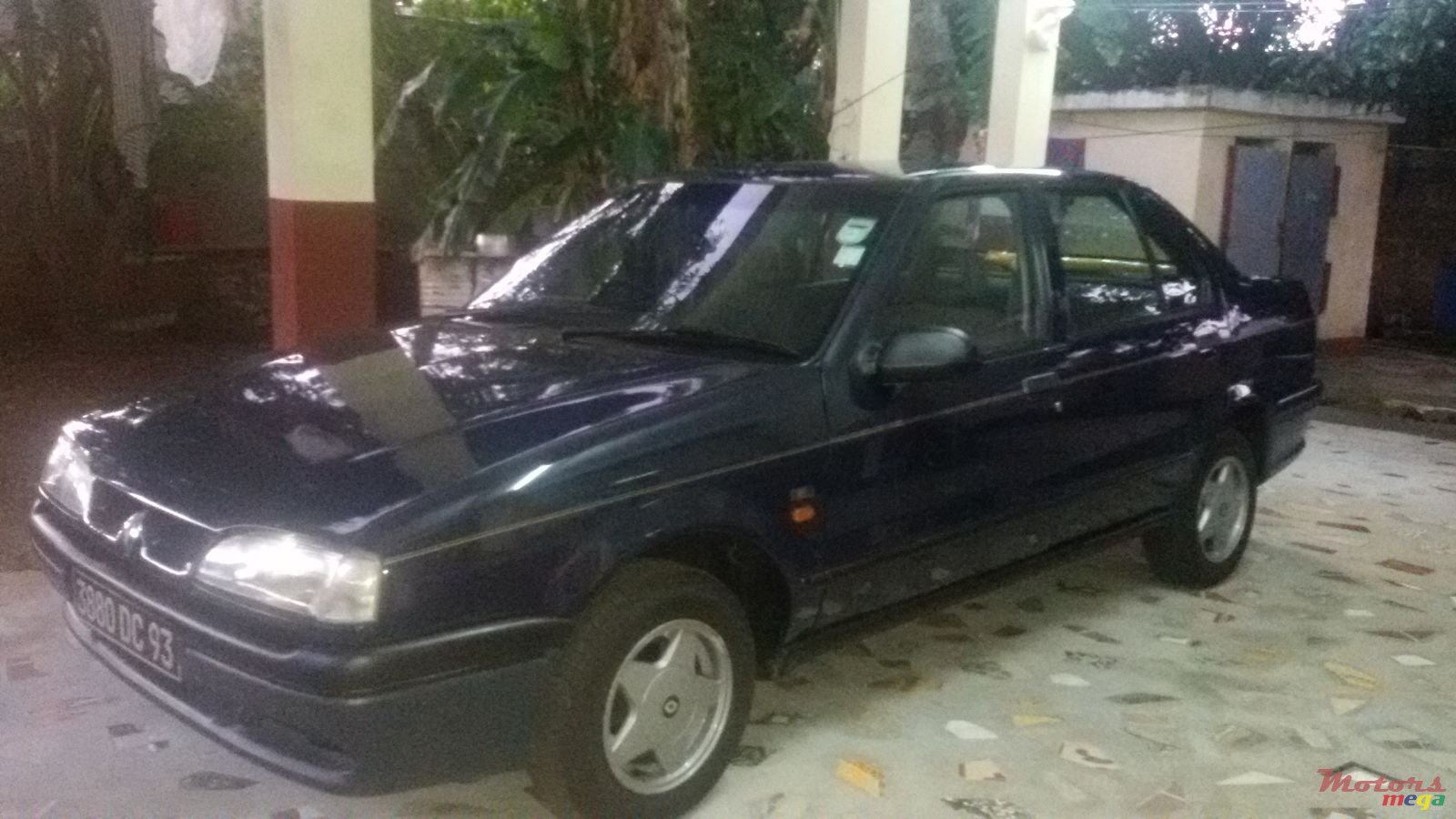 1993' Renault 19 photo #3