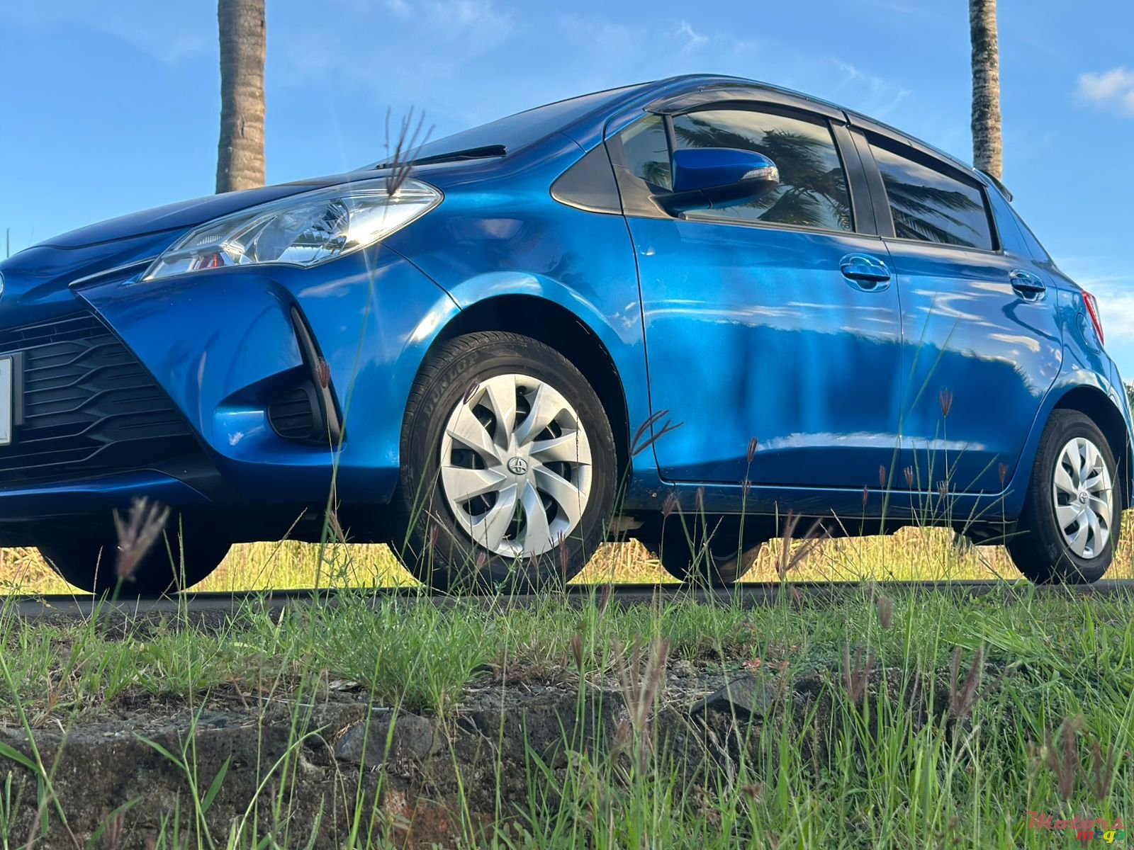 2019' Toyota Vitz photo #4