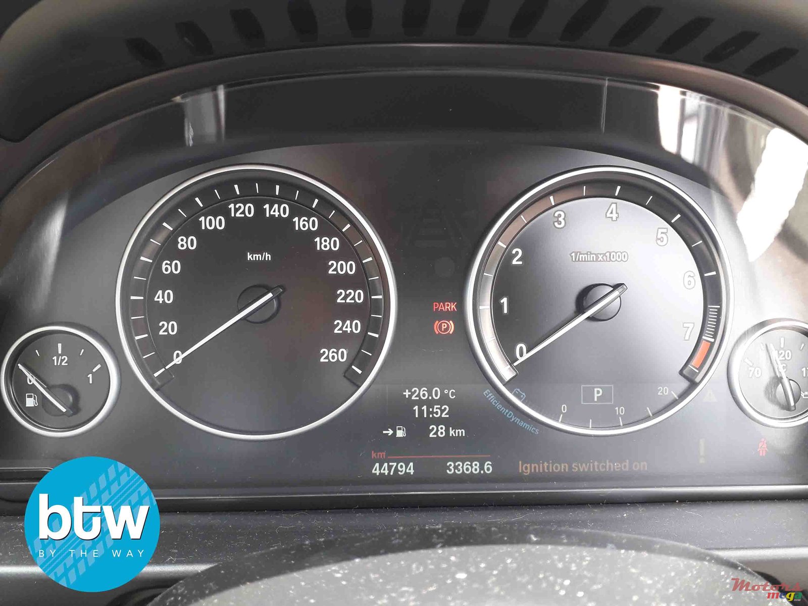 2014' BMW 520 i photo #7