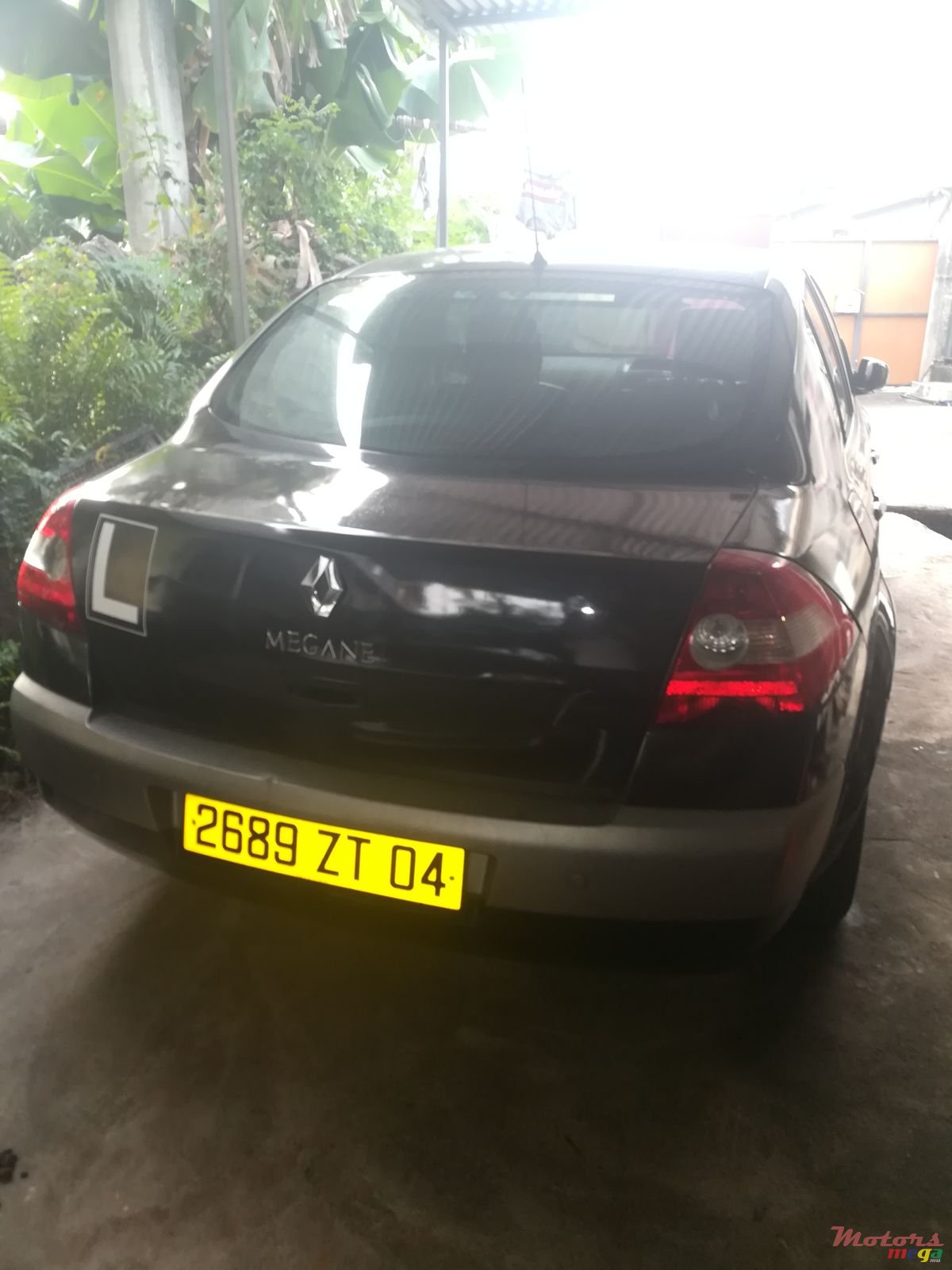 2004' Renault Megane photo #1