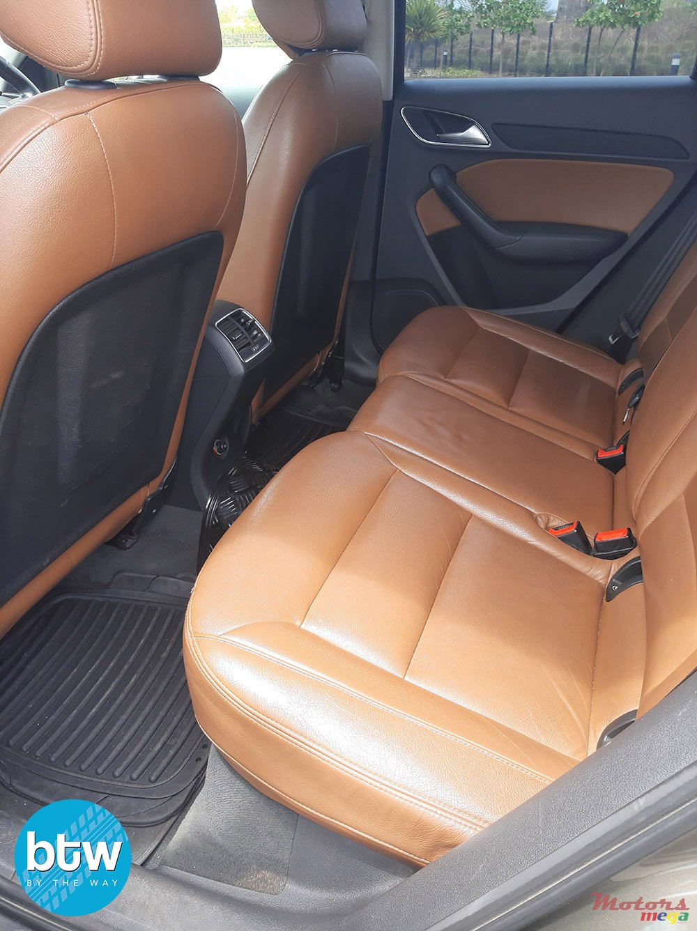 2015' Audi Q3 photo #6