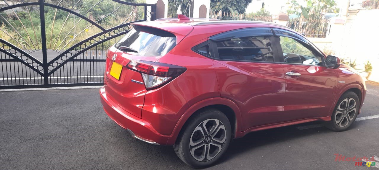 2015' Honda HR-V vezel photo #2