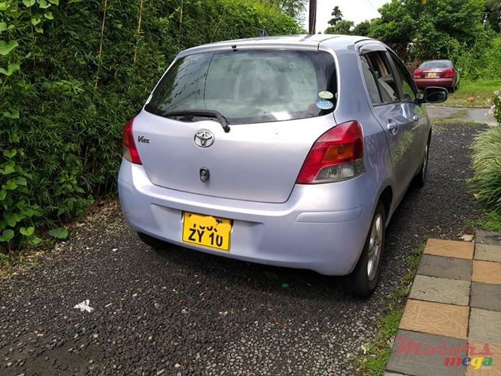 2010' Toyota Vitz AUTOMATIC JAPAN photo #3