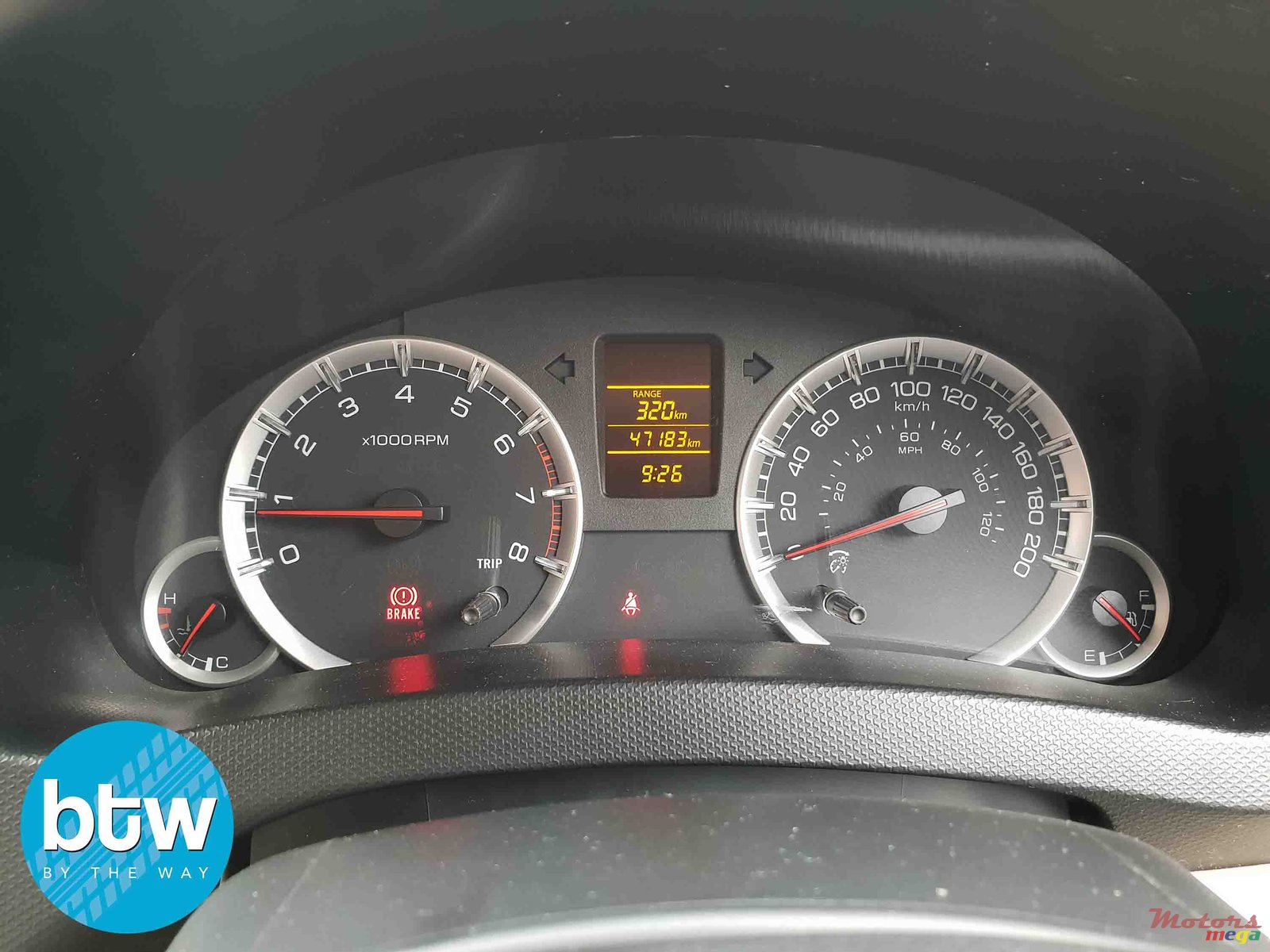 2014' Suzuki Swift Dzire photo #7