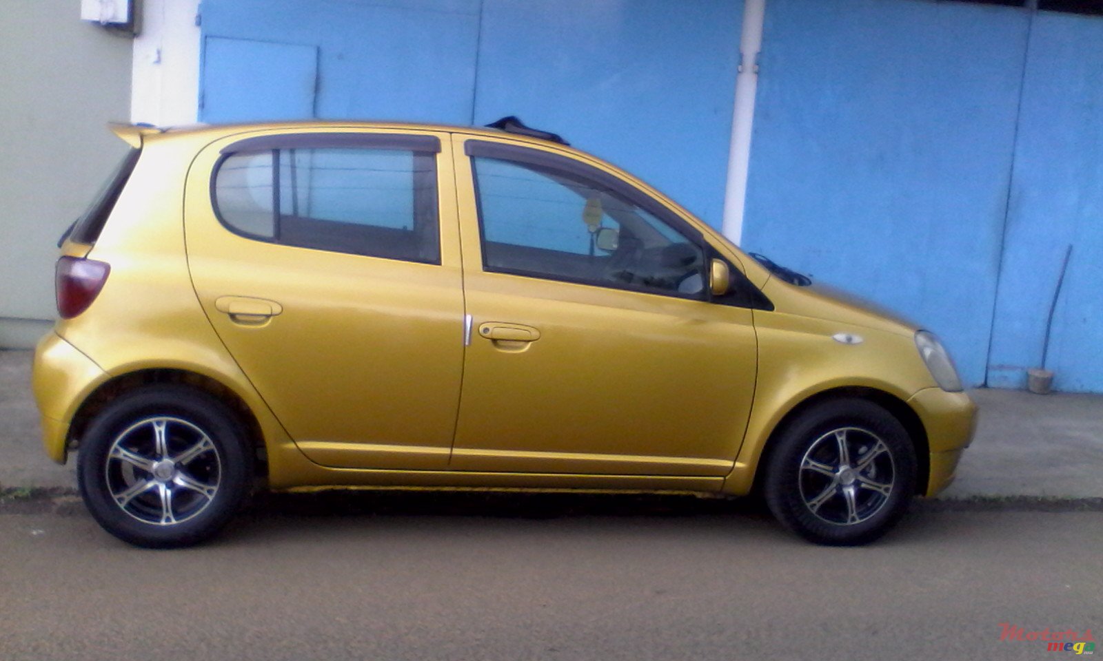 2000' Toyota Vitz Nil photo #3