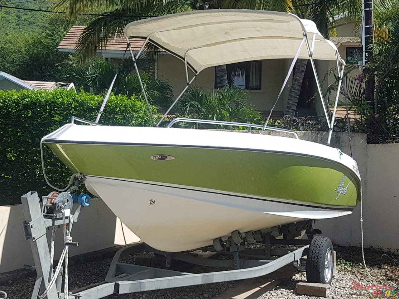 2012' Legend photo #2