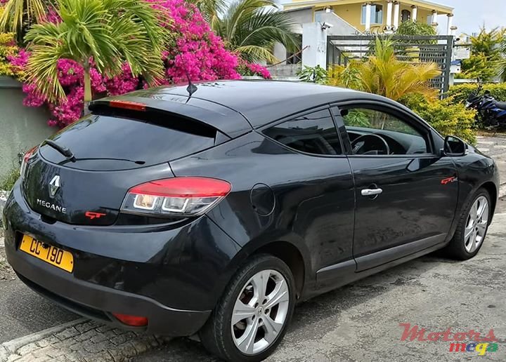 2009' Renault Megane dorigine photo #6