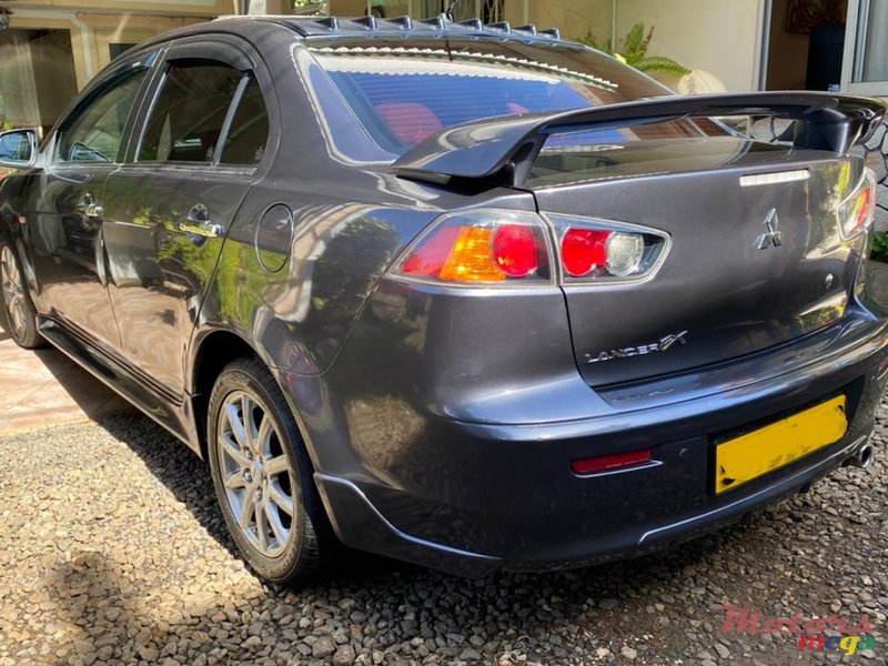 2009' Mitsubishi Lancer photo #1