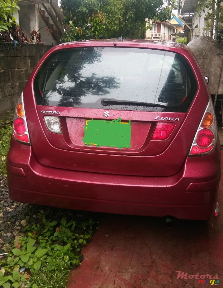 2005' Suzuki Liana photo #4
