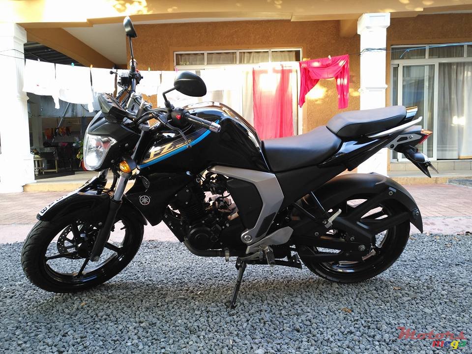 2016' Yamaha FZ photo #1