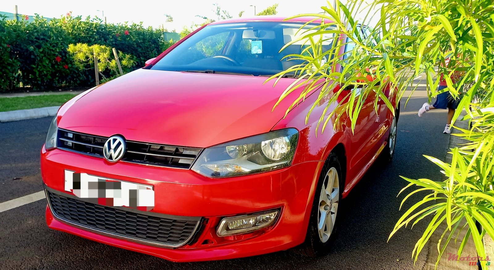 2013' Volkswagen Polo photo #4