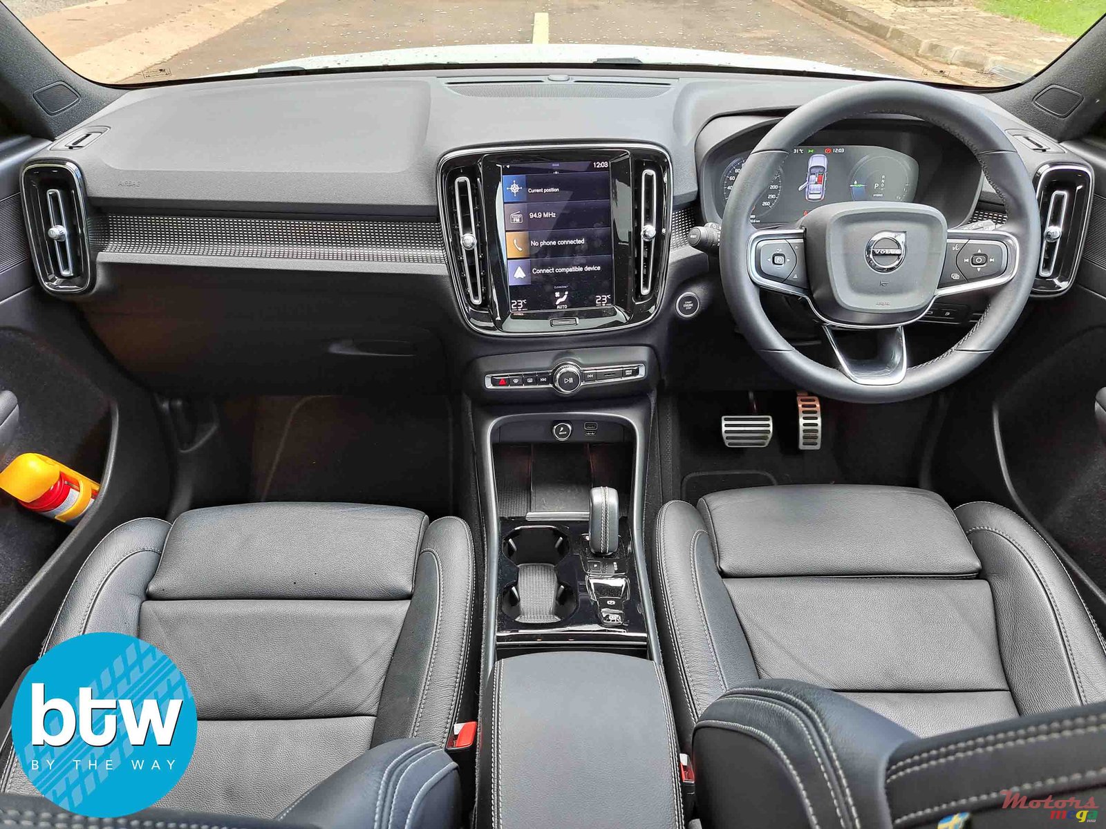 2021' Volvo photo #7