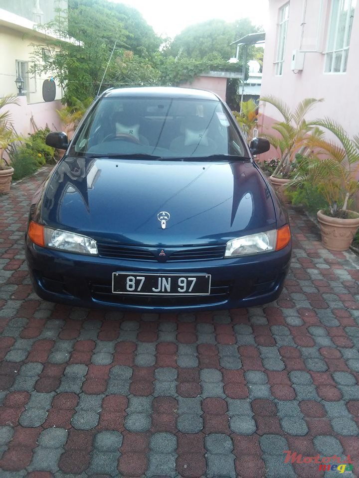 1997' Mitsubishi Lancer photo #1