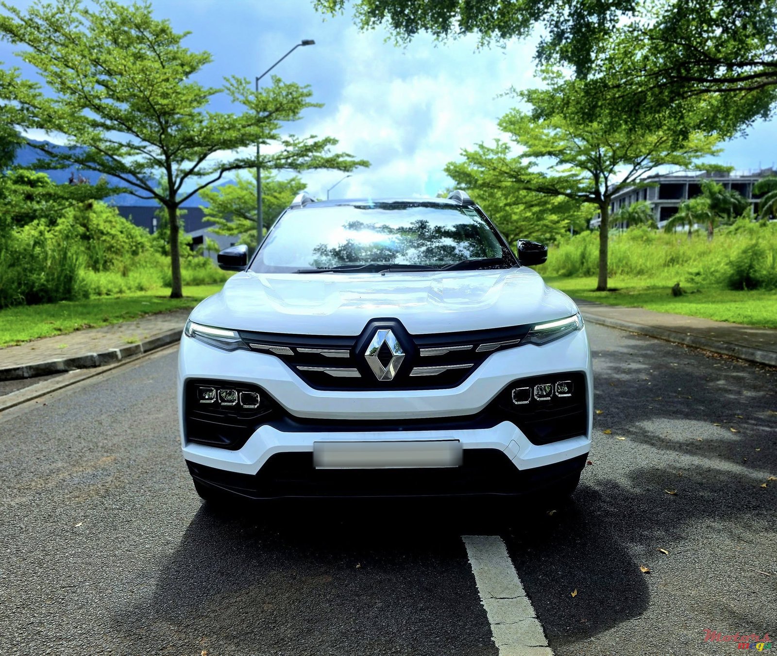 2023' Renault kiger photo #2