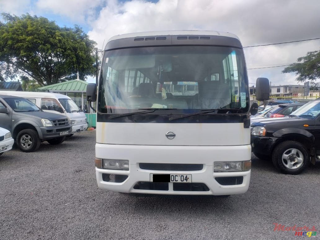 2004' Nissan civilian photo #3