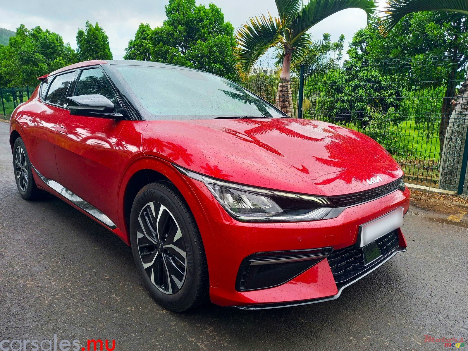 2022' Kia EV6 GT Line AWD SX Pack Long Range photo #2
